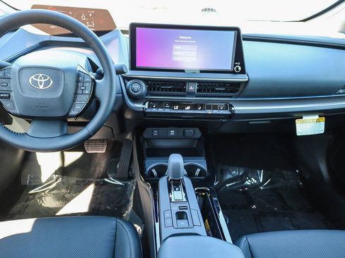 New 2026 Toyota Prius XLE FWD image 14