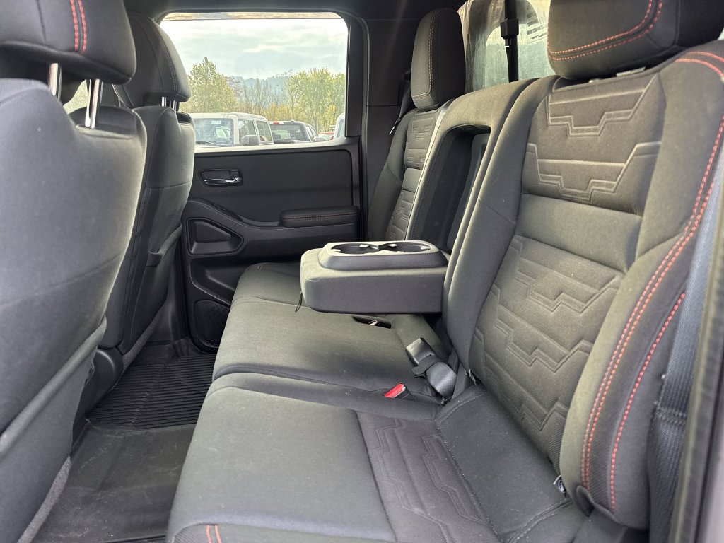 Used 2022 Nissan Frontier PRO-4X AWD/4WD image 28