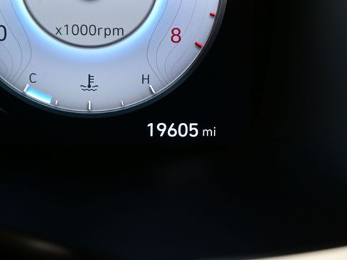 Certified 2023 Hyundai Santa Fe Limited image 26