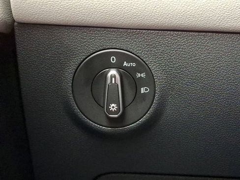 Certified 2025 Volkswagen Taos S image 24