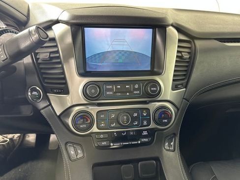 Used 2018 Chevrolet Suburban LT image 39
