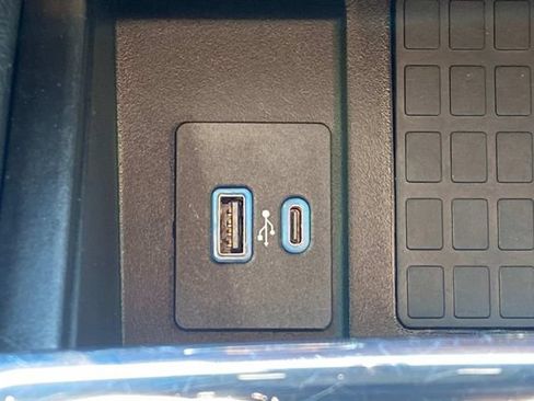 Used 2021 Ford Expedition XLT RWD image 27