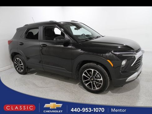 Certified 2024 Chevrolet TrailBlazer LT image 1