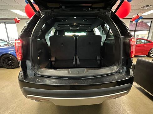 Used 2016 Ford Explorer Limited image 10