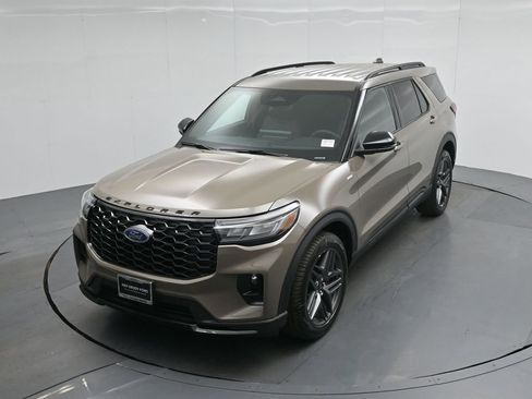 New 2026 Ford Explorer ST-Line w/ ST-Line Street Pack image 40