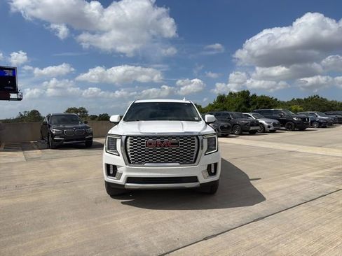 Used 2023 GMC Yukon Denali image 8