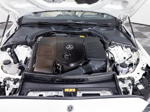 Used 2022 Mercedes-Benz C 300 4MATIC Sedan image 39