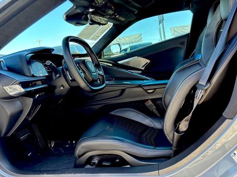 Used 2024 Chevrolet Corvette Stingray Premium Cpe w/ Z51 Performance Package image 14