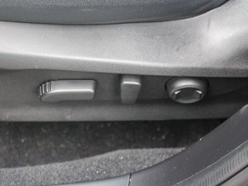 Used 2024 Subaru Forester Premium image 29