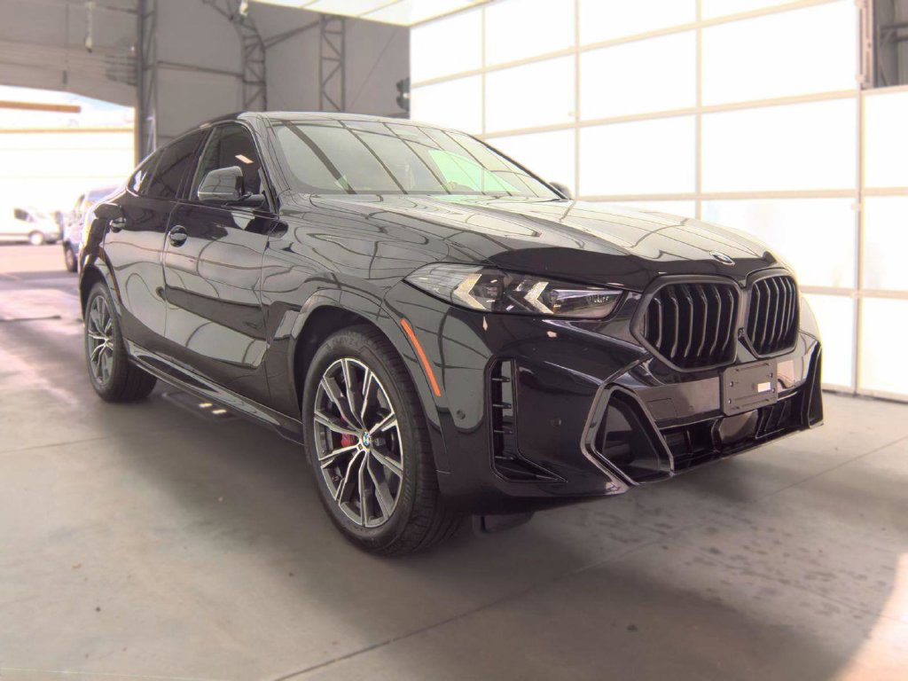 Used 2027 BMW X6 xDrive40i AWD/4WD image 5
