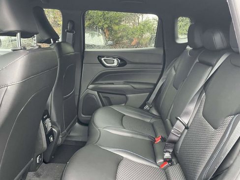 New 2026 Jeep Compass Latitude AWD/4WD image 21
