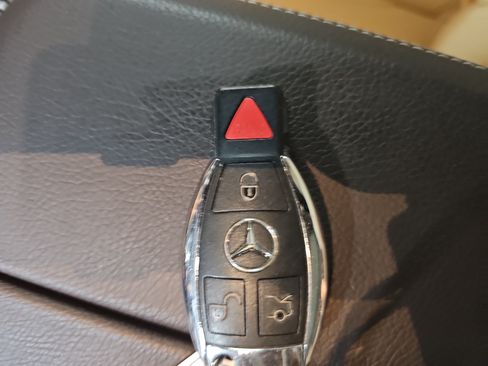 Used 2017 Mercedes-Benz GLE 350 4MATIC image 36