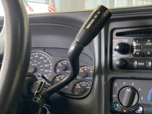 Used 2002 Chevrolet Tahoe Z71 AWD/4WD image 21