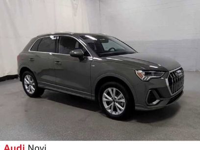 Certified 2025 Audi Q3 2.0T Premium w/ Convenience Package