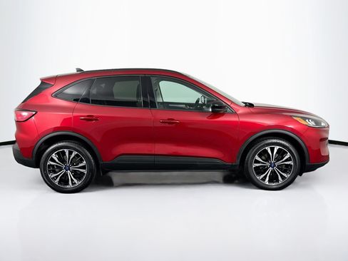 Used 2021 Ford Escape SE w/ SE Sport Appearance Package AWD/4WD image 12