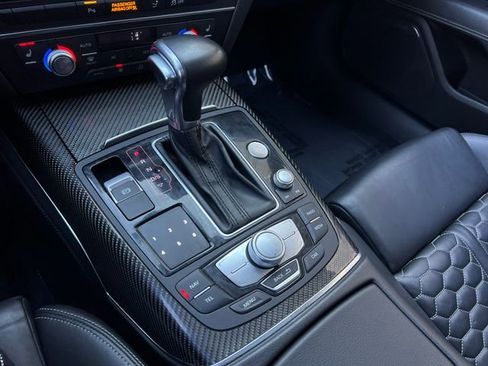 Used 2014 Audi RS 7 Prestige image 28