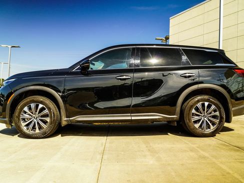 Certified 2023 INFINITI QX60 Pure AWD/4WD image 9