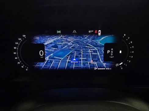 Certified 2025 Volvo XC90 B6 Core w/ Climate Package image 27