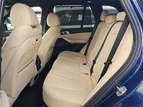 Used 2021 BMW X5 sDrive40i w/ Premium Package image 13