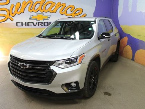 Used 2019 Chevrolet Traverse Premier w/ Redline Edition AWD/4WD image 4