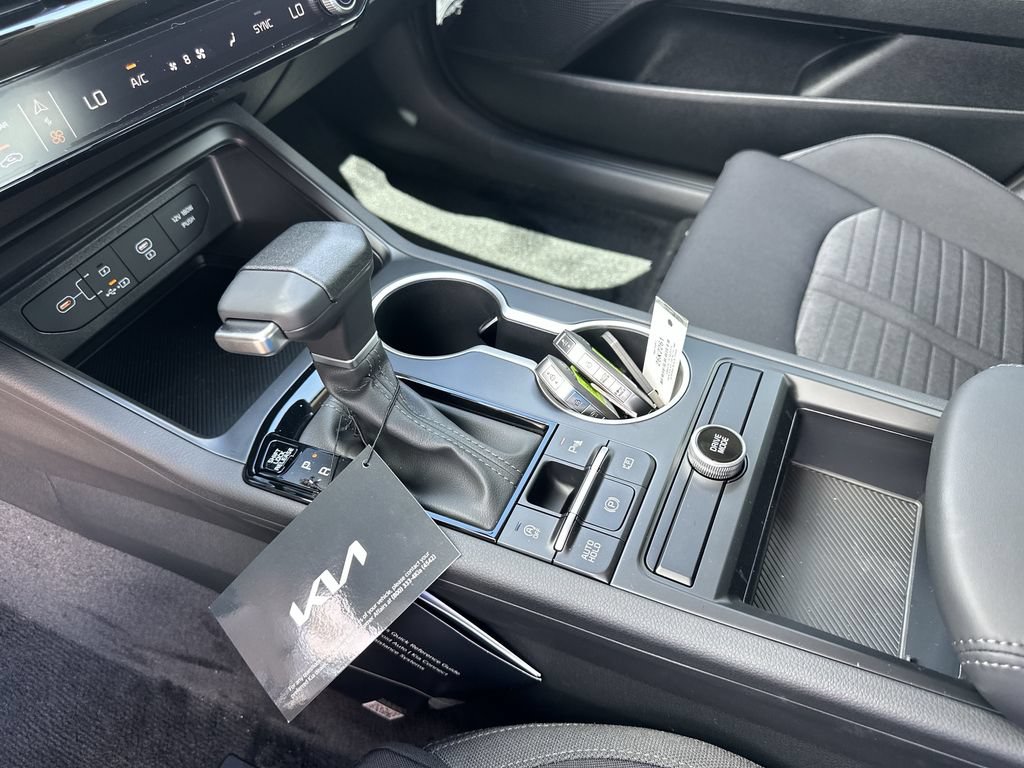 New 2026 Kia K5 LXS FWD image 23