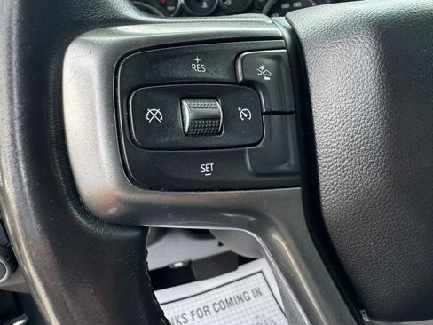 Used 2021 Chevrolet Tahoe LT RWD image 28