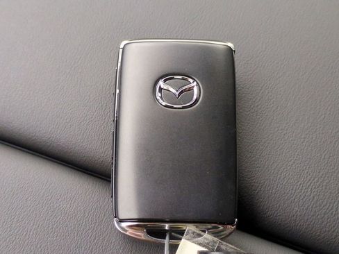 New 2026 MAZDA CX-90 3.3 Turbo w/ Premium Plus Pkg image 29