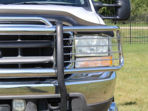 Used 2002 Ford F350 XLT image 14