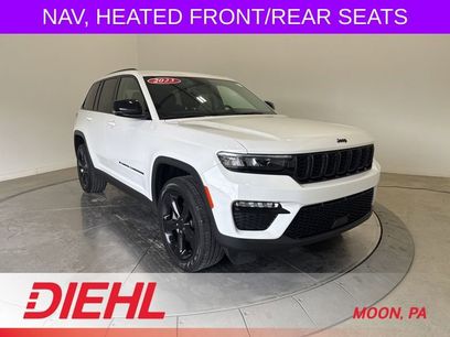 Used 2023 Jeep Grand Cherokee Limited w/ Black Appearance Package