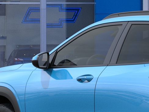 New 2026 Chevrolet Trax LT w/ LT Convenience Package FWD image 14