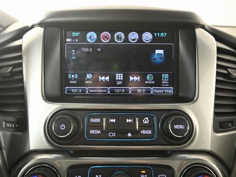 Used 2019 Chevrolet Tahoe LT w/ LT Signature Package image 29