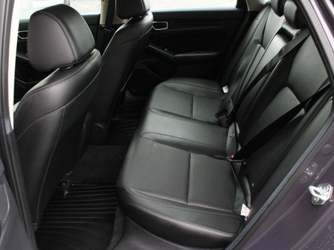 Used 2024 Honda Civic EX-L image 17