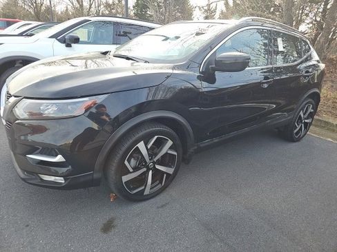 Certified 2021 Nissan Rogue Sport SL w/ Premium Package image 1