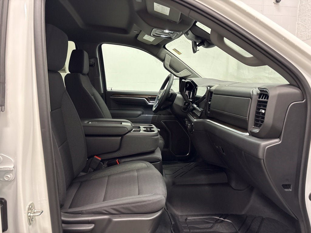 New 2026 Chevrolet Silverado 1500 RST w/ RST Select Package AWD/4WD image 38