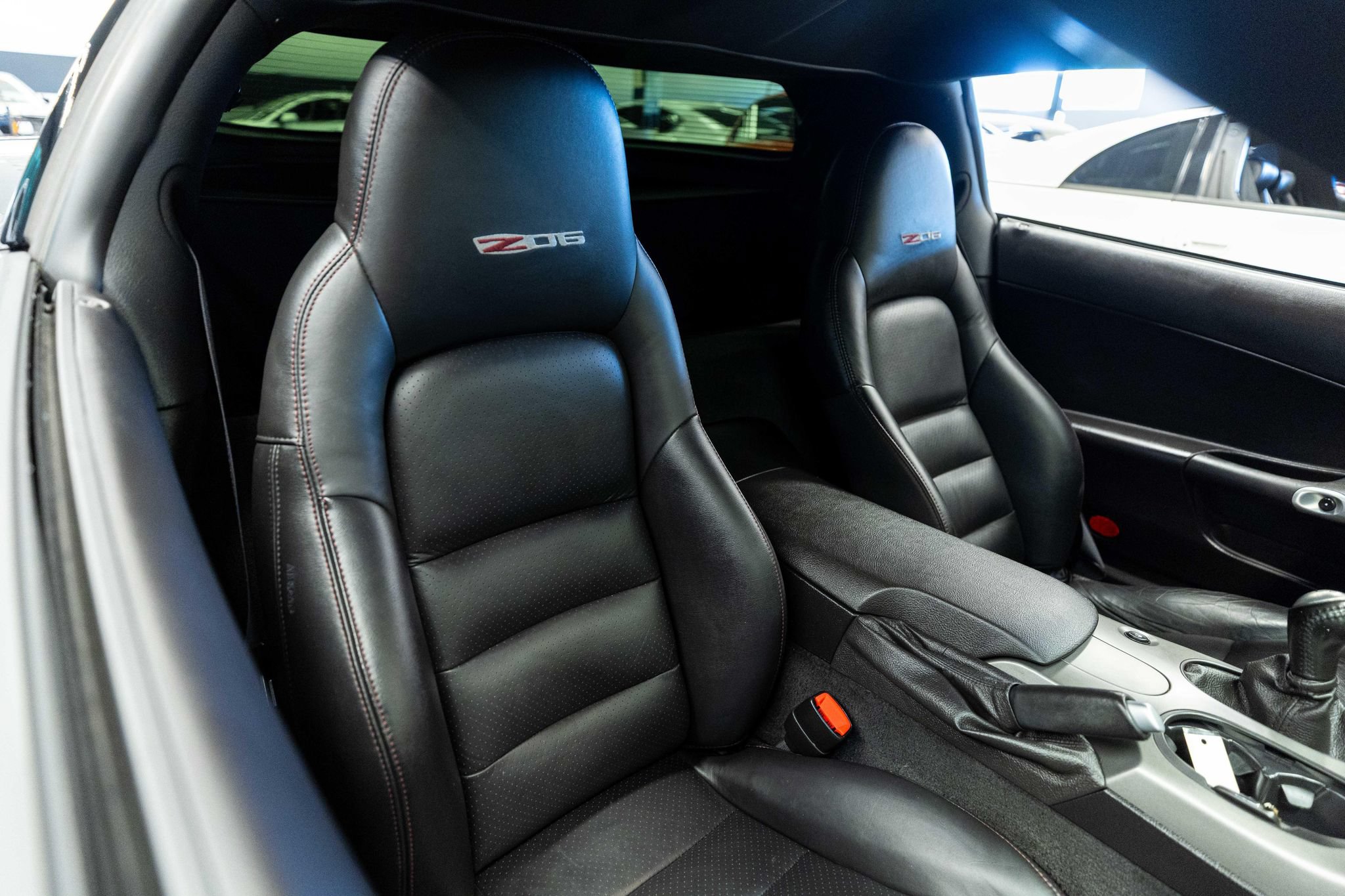 Used 2007 Chevrolet Corvette Z06 w/ Preferred Equipment Group RWD image 13