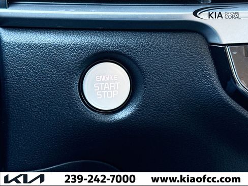 New 2026 Kia Sorento LX image 32