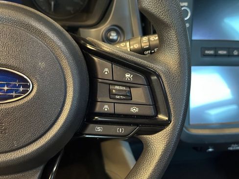 Used 2025 Subaru Forester AWD/4WD image 12