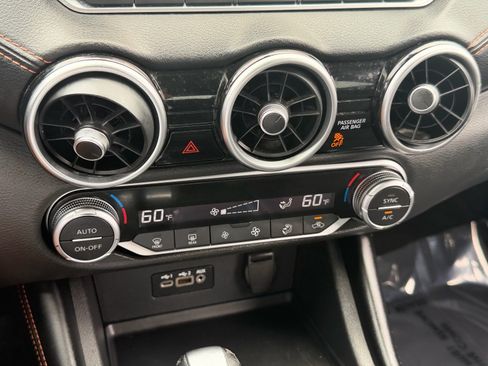 Used 2022 Nissan Sentra SR w/ Electronics Package FWD image 25