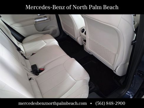 Used 2023 Mercedes-Benz GLB 250 image 25