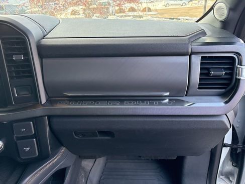 Used 2024 Ford F350 Platinum image 31