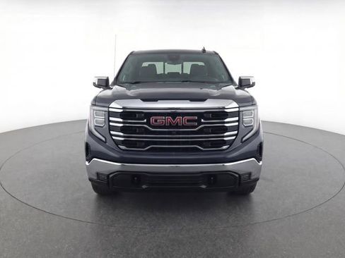 Used 2024 GMC Sierra 1500 SLT RWD image 2