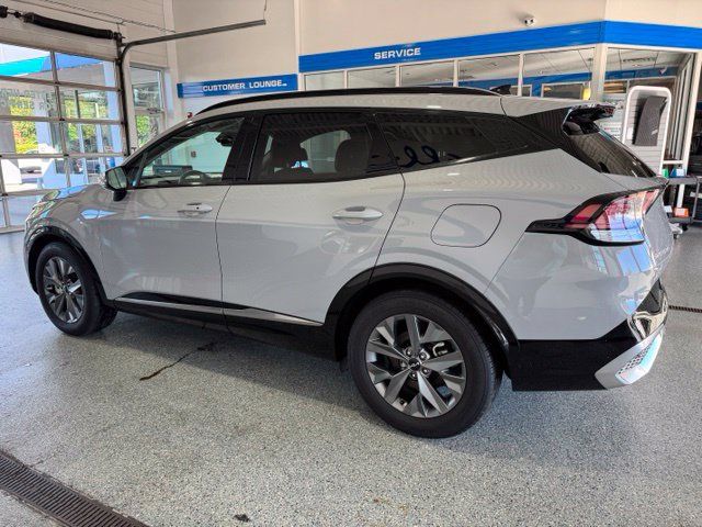Used 2024 Kia Sportage SX FWD image 5