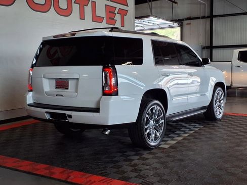 Used 2018 GMC Yukon SLT w/ Premium Edition image 8