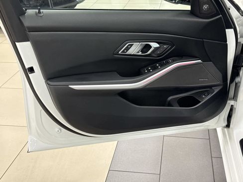 Used 2023 BMW 330i xDrive Sedan w/ Premium Package image 26