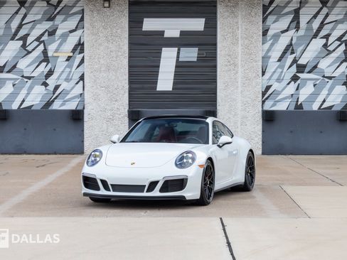 Used 2019 Porsche 911 Carrera GTS image 5