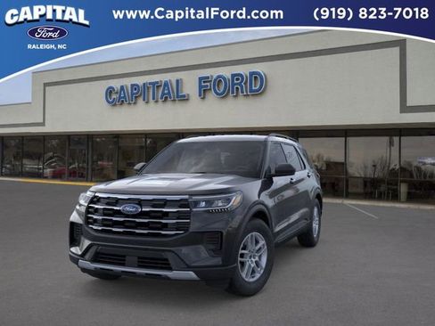 New 2026 Ford Explorer Active image 2