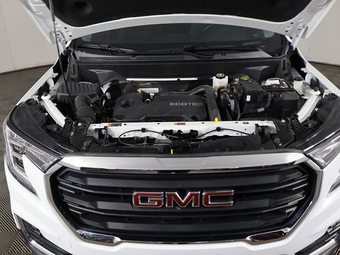 Used 2022 GMC Terrain SLE w/ Driver Convenience Package image 18
