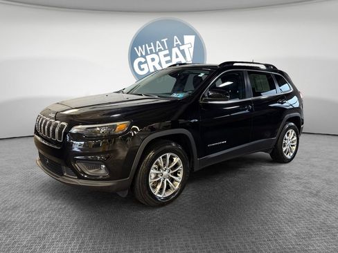 Used 2022 Jeep Cherokee Latitude Lux w/ Mopar Interior Package AWD/4WD image 8