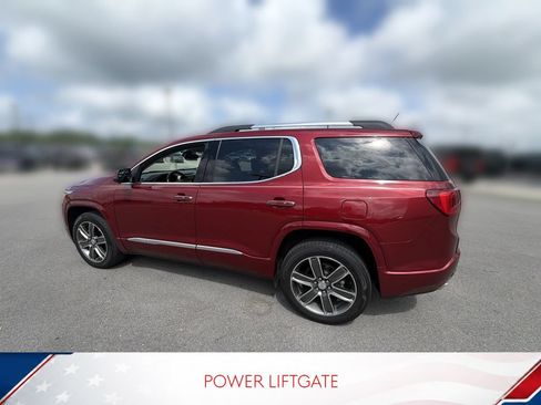 Used 2019 GMC Acadia Denali w/ Technology Package FWD image 11