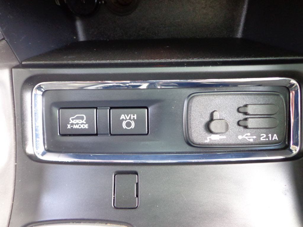 Used 2019 Subaru Ascent Limited AWD/4WD image 27